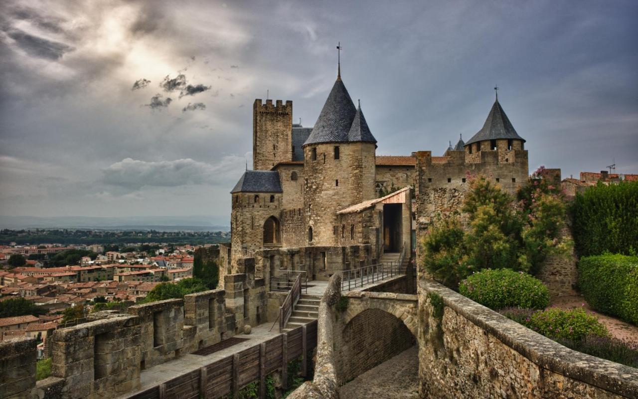Maison Chateaudun - Clim, Terrasse & Garage Prive *